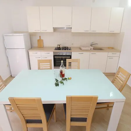Borik 86 Apartamento Zadar